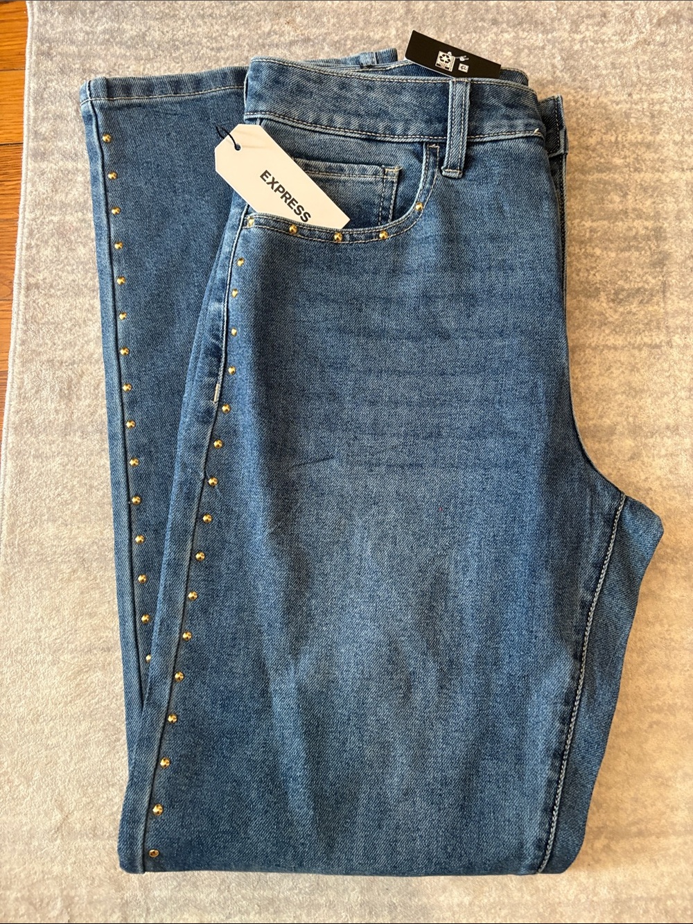 Express Women's Medium Blue Skinny Jeans with Gold Stud Side Trim size 6